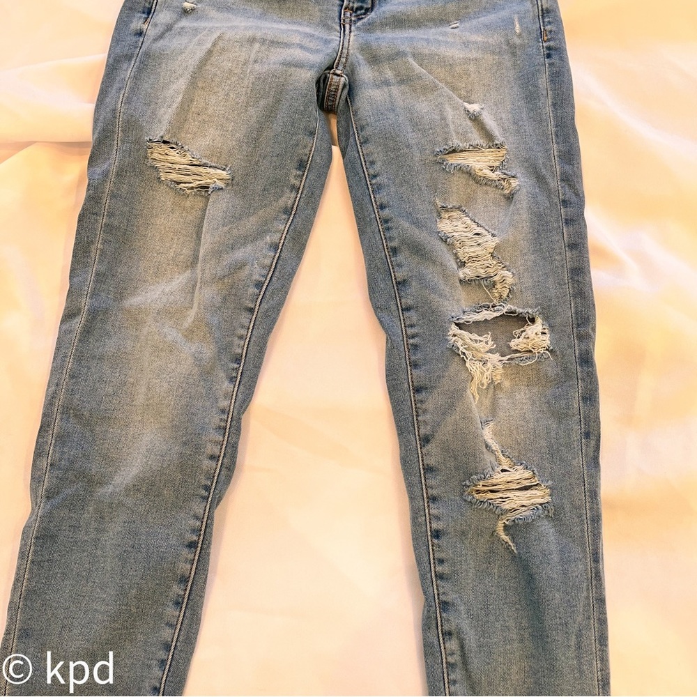 AMERICAN EAGLE Distressed Ripped NE(X)T LEVEL STRETCH Size 6 Jeans Jegging Women - Picture 2 of 6
